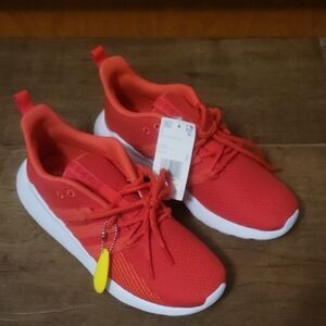 NWT: adidas Women's  Questar Flow Running Shoes